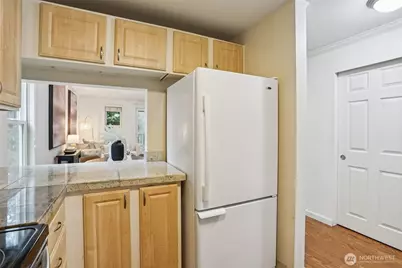 11103 NE 124th Lane #B205, Kirkland, WA 98034 - Photo 11