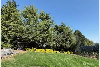 15393 Dewey Crest Lane, Anacortes, WA 98221 - Photo 17
