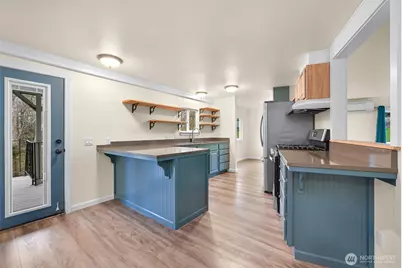 15393 Dewey Crest Lane, Anacortes, WA 98221 - Photo 3