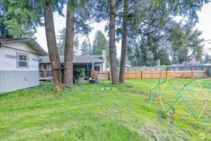 17110 11th Ave Ct E, Spanaway, WA 98387 - Photo 13