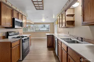 1808 S 14th St, Mount Vernon, WA 98274 - Photo 17