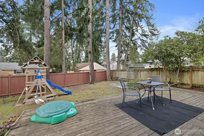 927 217th Street SW, Bothell, WA 98021 - Photo 31