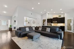 17112 25th St Ct E, Lake Tapps, WA 98391 - Photo 7