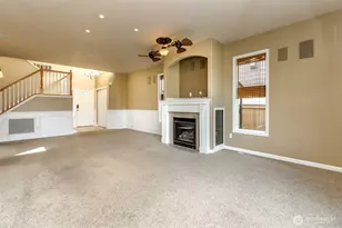 17806 106th St E, Bonney Lake, WA 98391 - Photo 5
