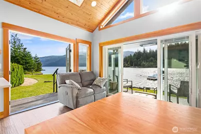 990 S Lake Whatcom Blvd #S, Sedro Woolley, WA 98284 - Photo 5