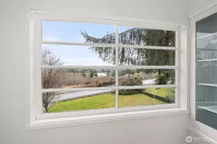 1036 Fowler St, Raymond, WA 98577 - Photo 17