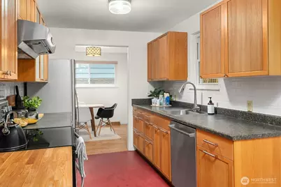 3806 NE 91st Street, Seattle, WA 98115 - Photo 13