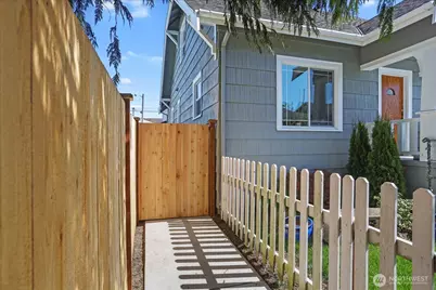 2217 Hoyt Avenue #C, Everett, WA 98201 - Photo 31