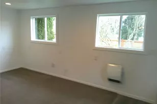 10615 18th Ave SW, Seattle, WA 98146 - Photo 5