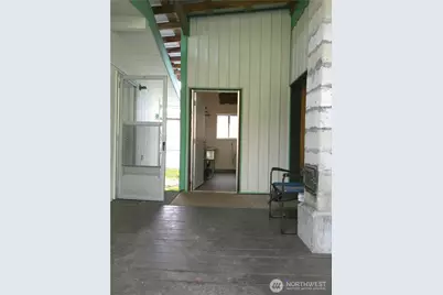 10615 18th Avenue SW, Seattle, WA 98146 - Photo 11