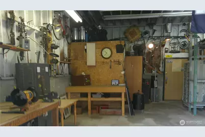 10615 18th Avenue SW, Seattle, WA 98146 - Photo 15