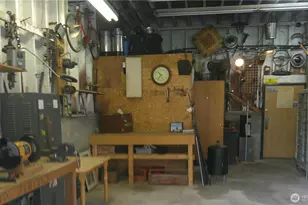 10615 18th Ave SW, Seattle, WA 98146 - Photo 15