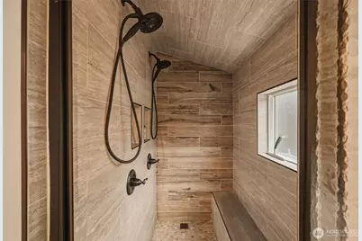 6425 Little Big Horn, Maple Falls, WA 98266 - Photo 21