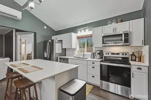 6425 Little Big Horn, Maple Falls, WA 98266 - Photo 9