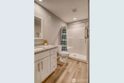 616 Sunset Avenue NE, Ocean Shores, WA 98569 - Photo 11