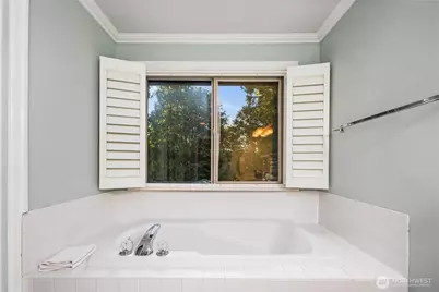 16502 NE 180th Place, Woodinville, WA 98072 - Photo 21