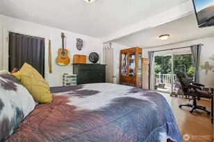 17209 W Riverside Dr, Bothell, WA 98011 - Photo 13