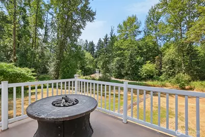 17209 W Riverside Drive, Bothell, WA 98011 - Photo 31