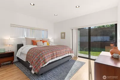 11017 Forest Avenue S, Seattle, WA 98178 - Photo 31