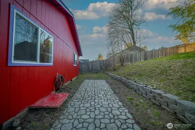 1008 Puget Street NE, Olympia, WA 98506 - Photo 23