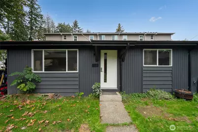 330 SE Clark Street, Issaquah, WA 98027 - Photo 1