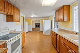 1723 Shorewood Dr, Bremerton, WA 98312 - Photo 19