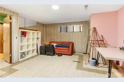 13758 Palatine Avenue N, Seattle, WA 98133 - Photo 23