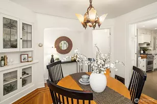 5728 34th Ave NE, Seattle, WA 98105 - Photo 9