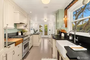 5728 34th Ave NE, Seattle, WA 98105 - Photo 13