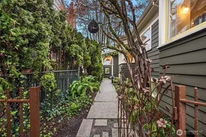 5728 34th Avenue NE, Seattle, WA 98105 - Photo 37