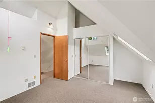 5525 Woodlawn Ave N, Seattle, WA 98103 - Photo 21