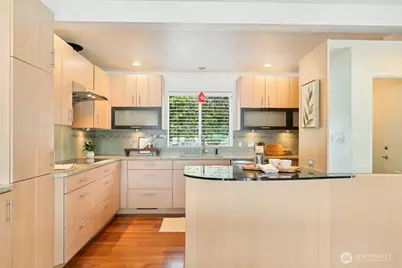 711 Shore Drive, Bremerton, WA 98310 - Photo 19