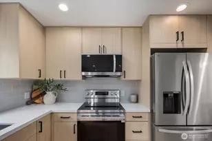 3110 SW 97th St, Seattle, WA 98126 - Photo 13