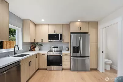 3110 SW 97th Street, Seattle, WA 98126 - Photo 11