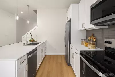 1520 Hollow Dale Place #E, Everett, WA 98204 - Photo 13