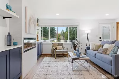 15304 Larch Way, Lynnwood, WA 98087 - Photo 9