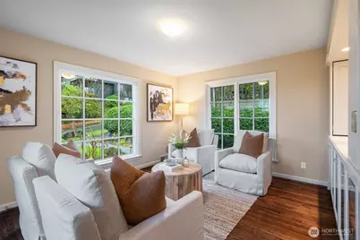 4812 NE 42nd Street, Seattle, WA 98105 - Photo 7