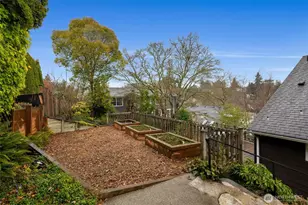 4812 NE 42nd St, Seattle, WA 98105 - Photo 25