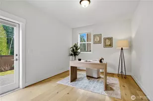 18615 46th Ave SE, Bothell, WA 98012 - Photo 3