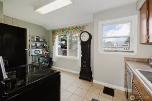 4013 N 14th St, Tacoma, WA 98406 - Photo 5