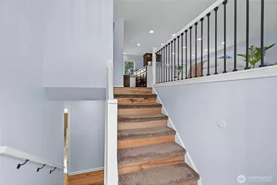 10317 NE 123rd Place, Kirkland, WA 98034 - Photo 5