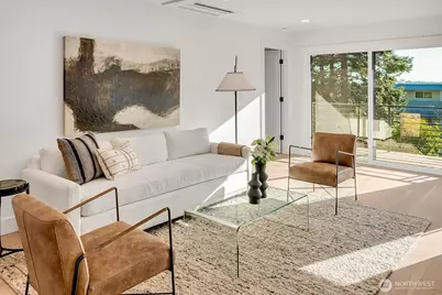 505 W Kinnear Place, Seattle, WA 98119 - Photo 9