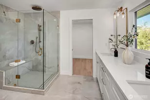 505 W Kinnear Pl, Seattle, WA 98119 - Photo 11