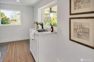 505 W Kinnear Pl, Seattle, WA 98119 - Photo 19