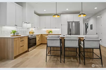 11251 108th Avenue NE, Kirkland, WA 98033 - Photo 11