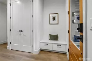 11251 108th Ave NE, Kirkland, WA 98033 - Photo 3