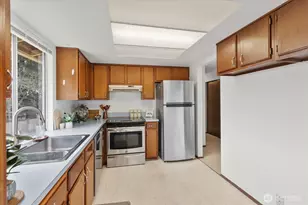 11305 W Ibberson Dr, Everett, WA 98208 - Photo 9