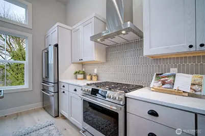 438 20th Ave, Kirkland, WA 98033 - Photo 9