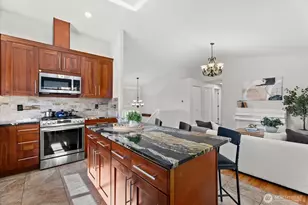 2431 110th Dr SE, Lake Stevens, WA 98258 - Photo 9