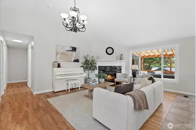 2431 110th Dr SE, Lake Stevens, WA 98258 - Photo 5